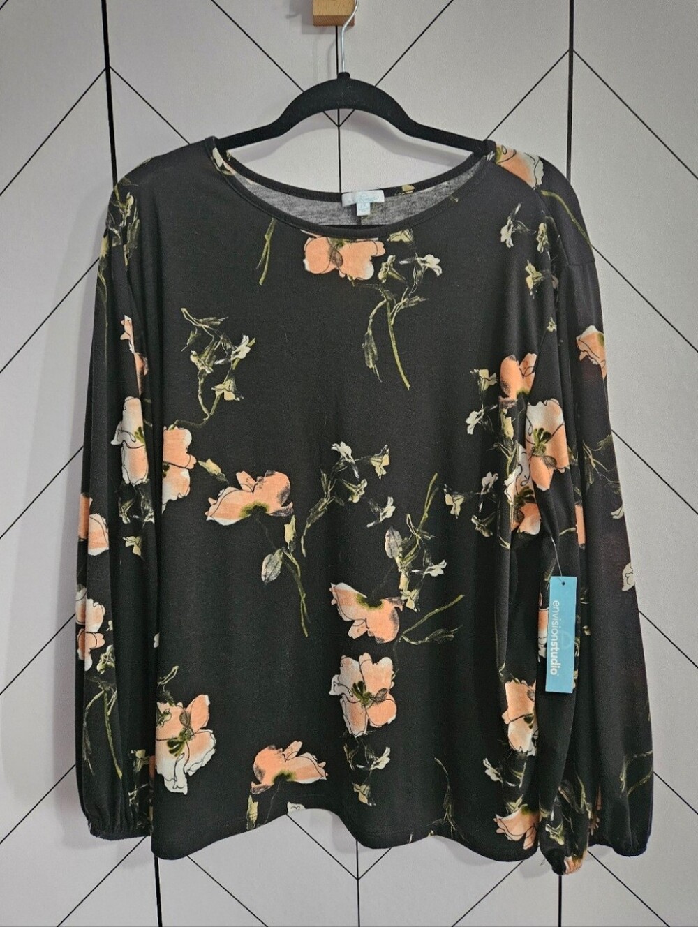 NWT Envision Studio Floral Peasant Sleeve Jersey Blouse, Plus 2X